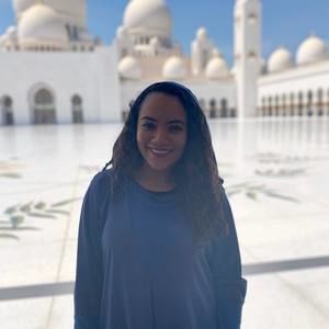 Meet your Posher, Alexandra